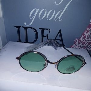 Stylish green sunshades